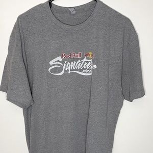 RedBull Signature Series XL T-Shirt soft, gray